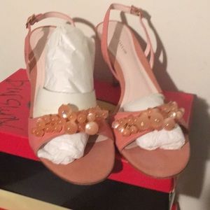 Pink leather sandals with pearls pinkCollections